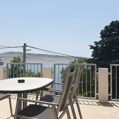 Pensiune Lucija 4*