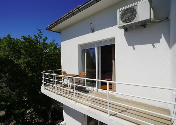 Casa de hóspedes Lucija 4*