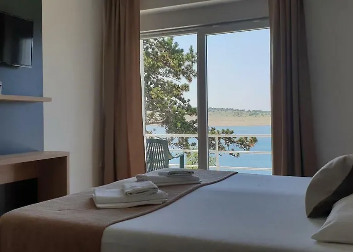 Casa de hóspedes Lucija 4*